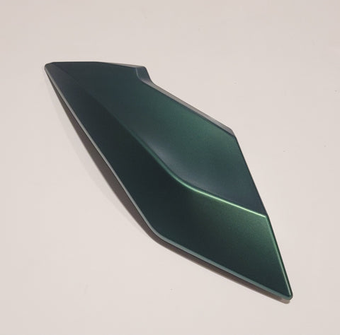 Venus Right air deflector Matte Green